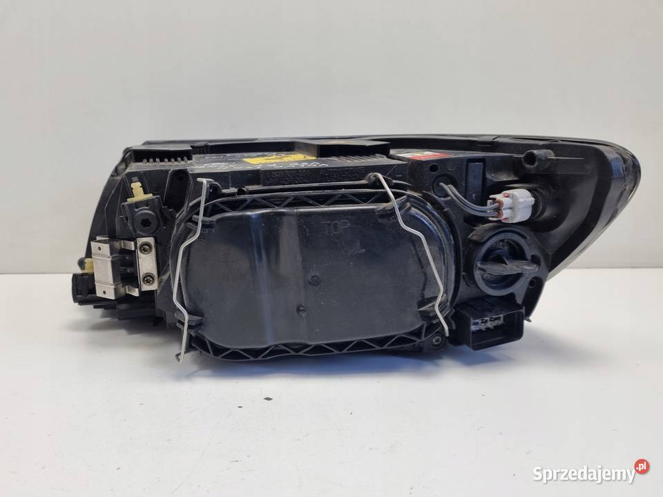 LAMPA PRAWA Volvo S40 II V50 XENON PRZEDNIA Rudka