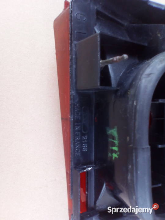 Citroen XM tylna lewa lampa wielkopolskie Bukownica