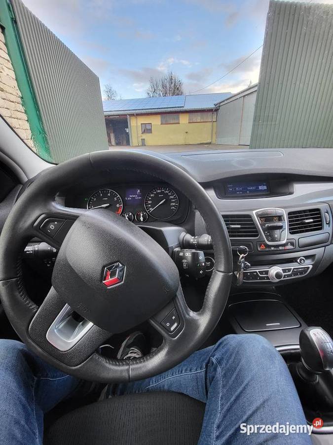 Renault Laguna III 2011r 140 benzyna 145218 radio Józefów
