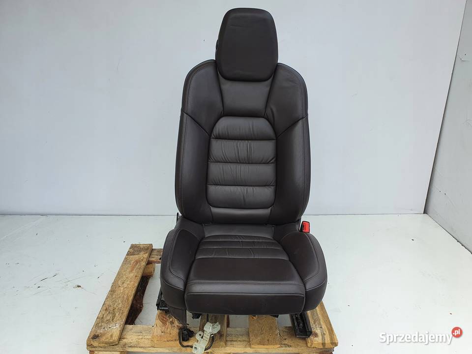 Porsche Cayenne FOTELE KOMPLET FOTELI europa DVD Janów