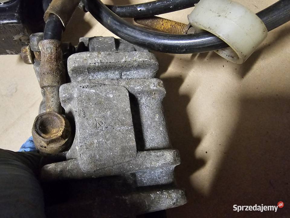 Honda XR 600 zacisk hamulca hamulcowy przód Jelenia Góra