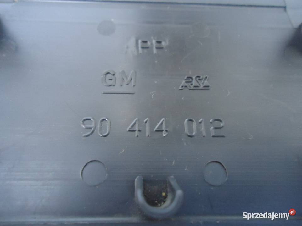 ZAŚLEPKA OSŁONA DESKI KONSOLI OPEL ASTRA F 1