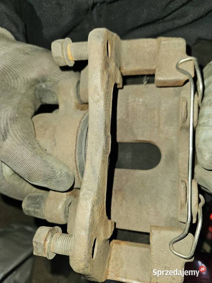 Części Toyota Avensis t22 kombi 20 D4D osobowe Sulejówek