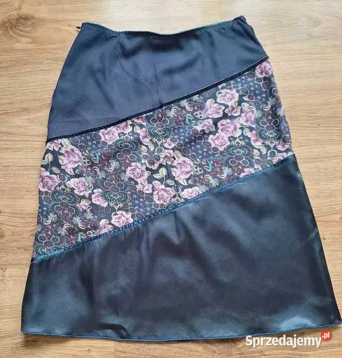 Granatowa spódnica retro vintage w kwiaty 38 Kraków