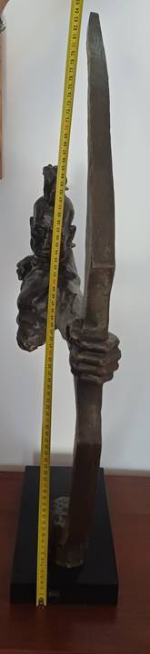 Duży Indianin z łukiem Olsztyn