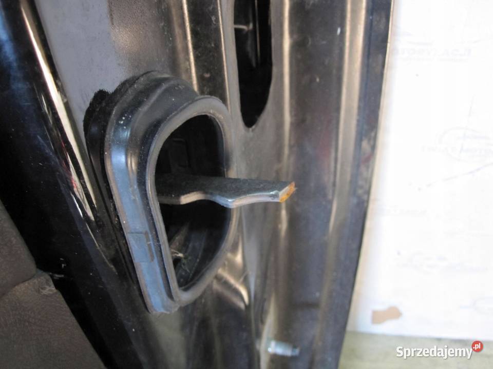 RENAULT MEGANE III drzwi lewy przód