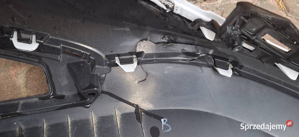 KIA SPORTAGE PDC ZDERZAK TYŁ osobowe Sandomierz