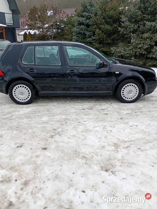 Volkswagen Golf 4 16 gaz sekwencja 5drzwi ładny VAT marża Łuków