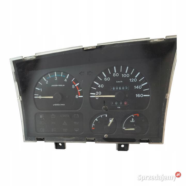 LICZNIK ZEGARY Nissan Trade 23 D 30 TD Diesel 60 osobowe Chełm