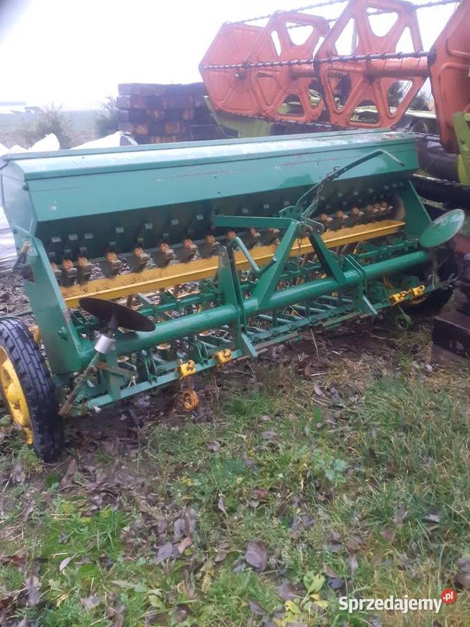Siewnik zborzowy 2 5m Siewniki i sadzarki Bzowiec