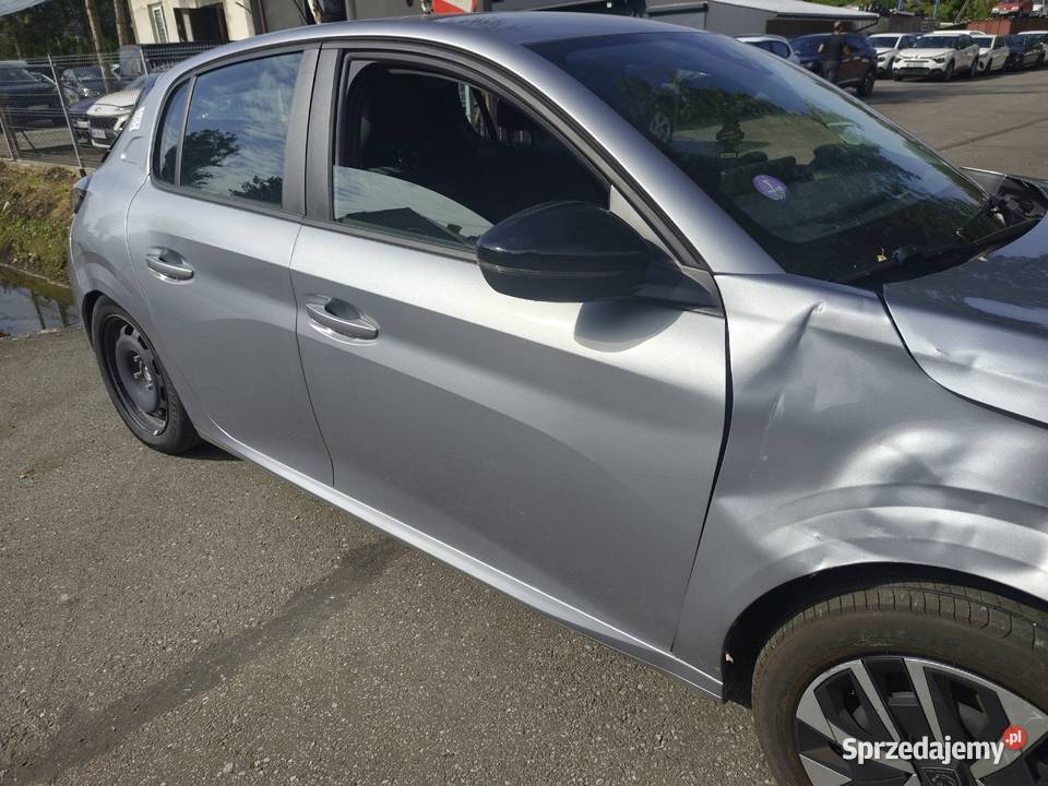 Peugeot 208 podkarpackie Kostarowce