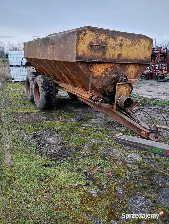 Rozsiewacz nawozów inne uszkodzony Węgorzewo