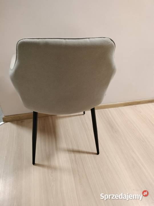 Nowe krzesła kubełkowe Leszno