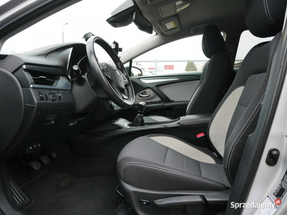 Toyota Avensis 18 147 Eu6 Sol Kombi 2xPDC Navi Kombi Goczałkowice-Zdrój
