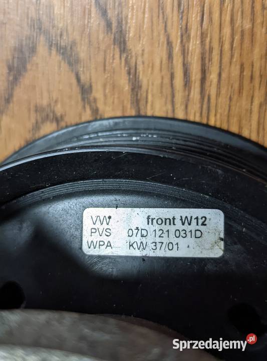 Kompletna Pompa wody VW OE 07D121008A Rok produkcji 2001 Skoczów