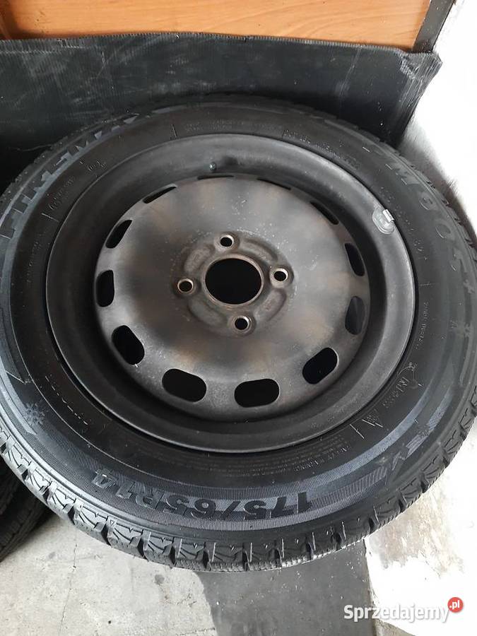 Kola zimowe opony felgi 175 65 14 stan idealny sprzedam