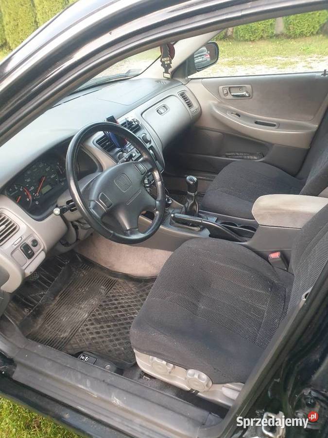 Honda Accord VI USA dużym serwisie Trzemosna