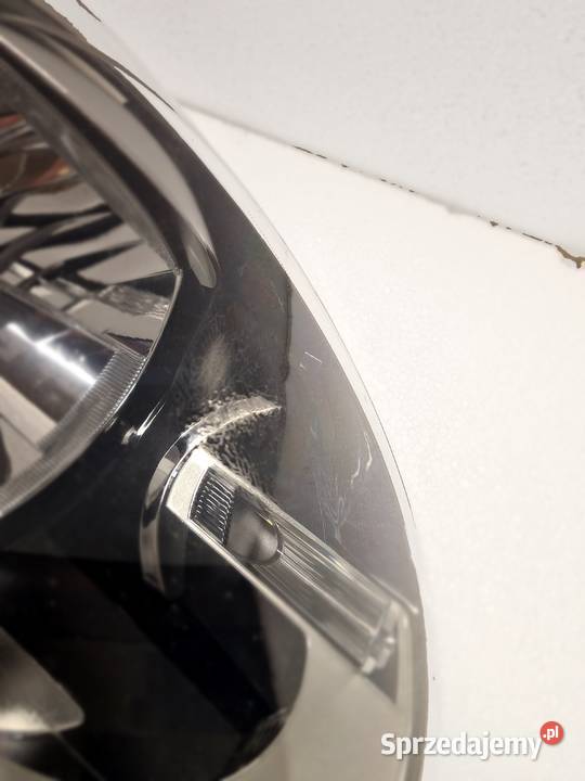 Lampa przednia prawa BEETLE 5c1941006a prawe