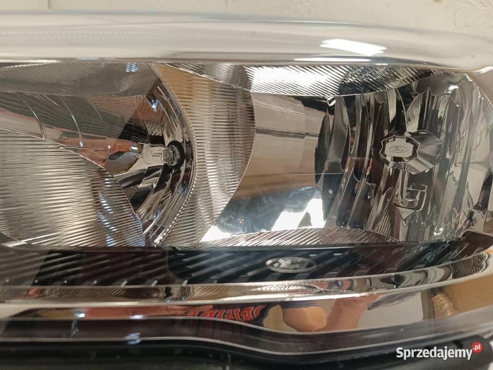 Lampa przednia prawa Ford Kuga Escape MK2 Lift