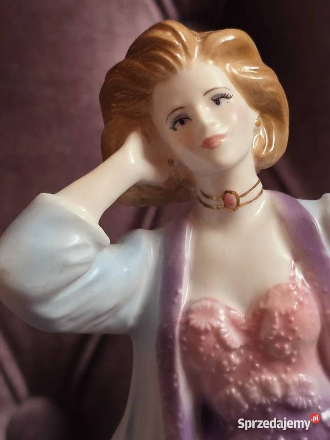 Przepiękne figurka Royal Worcester Warszawa
