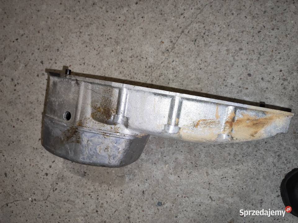 Dekiel zapłonu z pokrywą rozrządu silnika Dniepr Leszno sprzedam