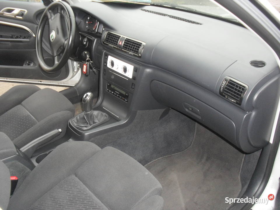 SKODA SUPERB 18TURBO Mały przebieg ABS Superb Kutno