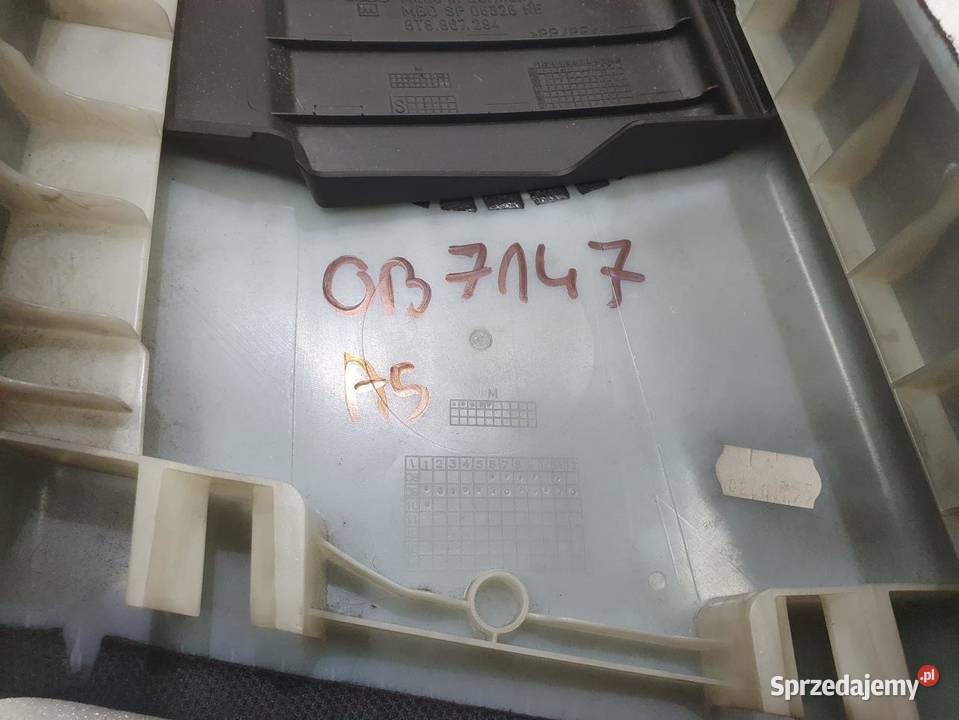 OSŁONA NAKŁADKA SŁUPKA PRAWA AUDI A5 8T osobowe