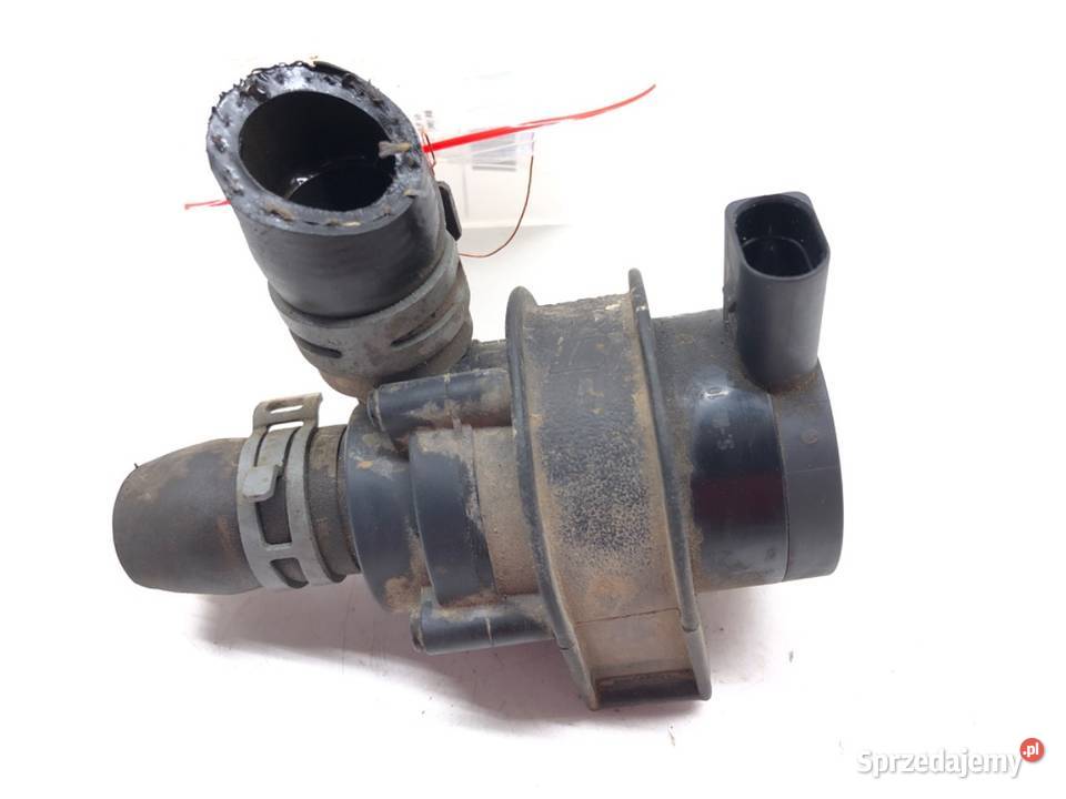 DODATKOWA POMPA WODY VW GOLF VI 12 105 0814