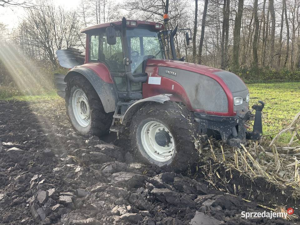 Valtra T160 z tuzem Góra Bałdrzychowska