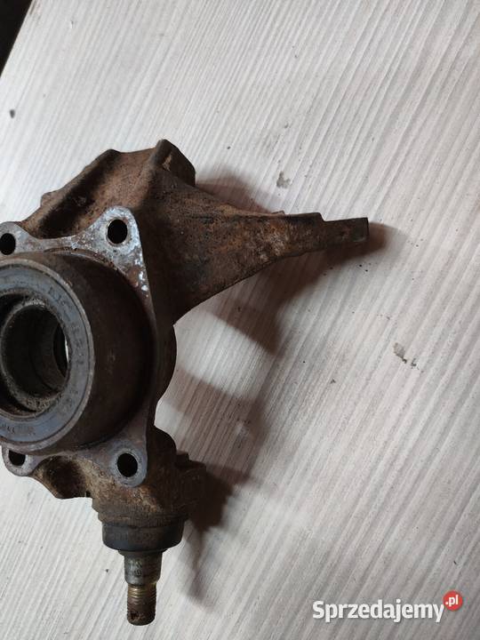 Zwrotnica przednia lewa honda TRX HN0L Wiele