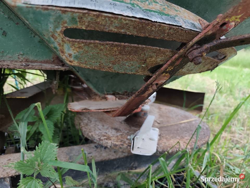 Rozsiewacz Nawozu Amazone U 1501 nieuszkodzony Orneta sprzedam