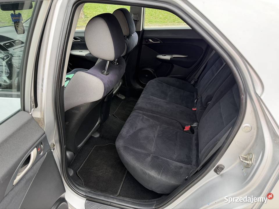 Honda Civic UFO cała w orginale małopolskie Nowy Sącz