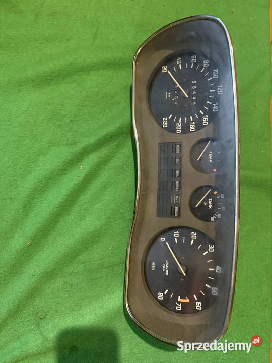 Licznik BMW e3 2500 śląskie Mszana