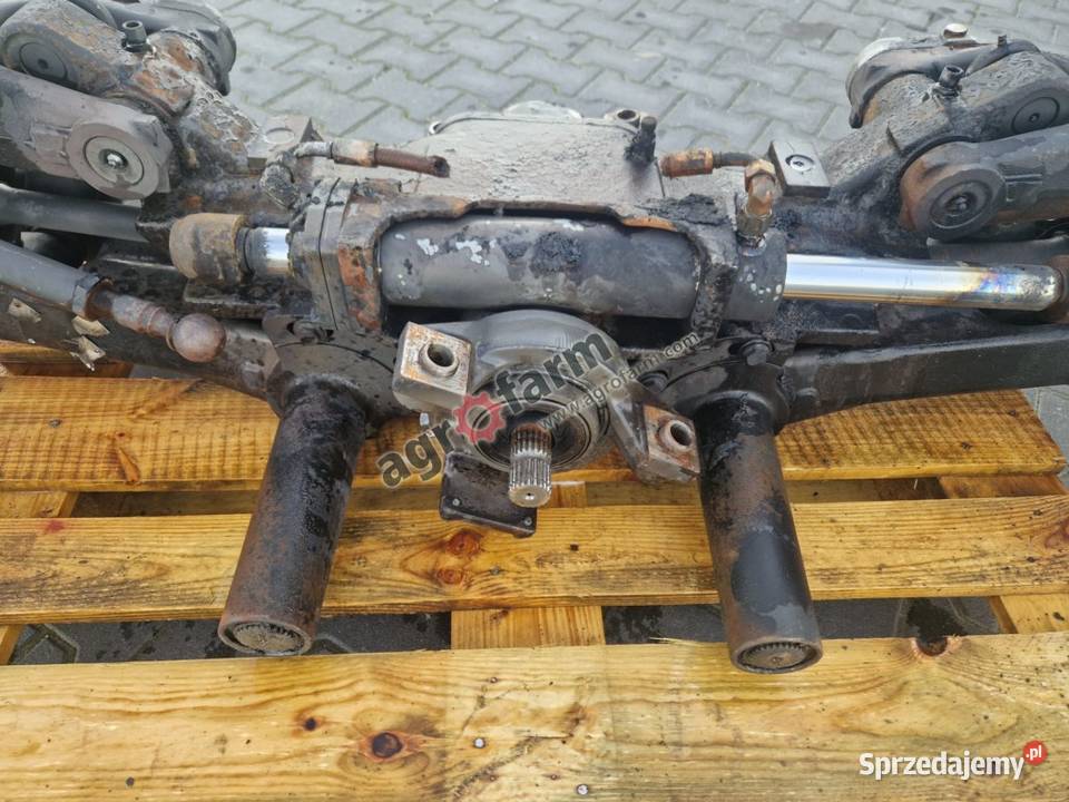 Przedni most Claas Arion 620 Carraro 2025Si Byków