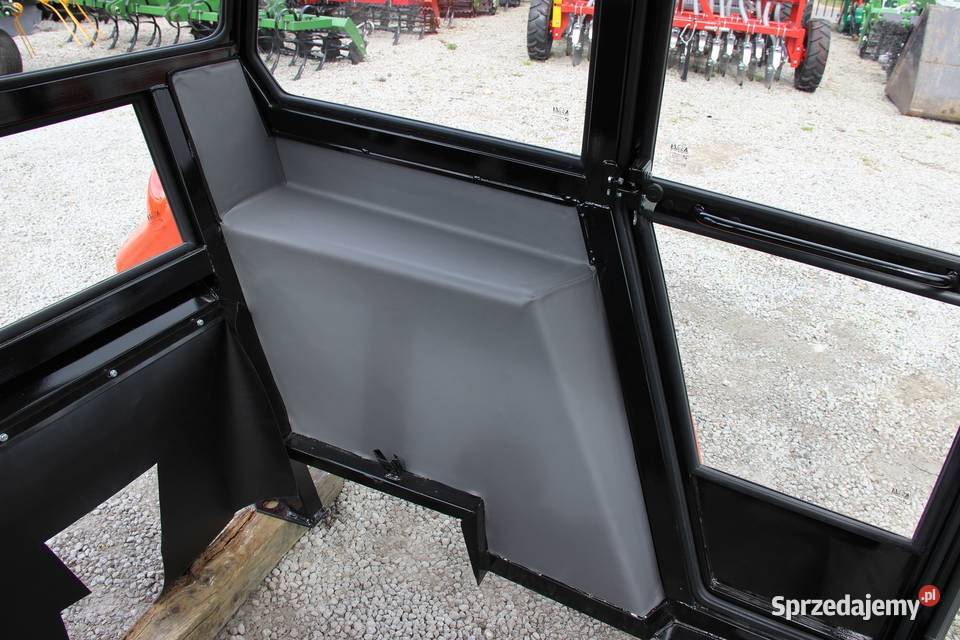 Kabina do ciagnika C360 C 360 z błotnikami Koja nieuszkodzony kujawsko-pomorskie