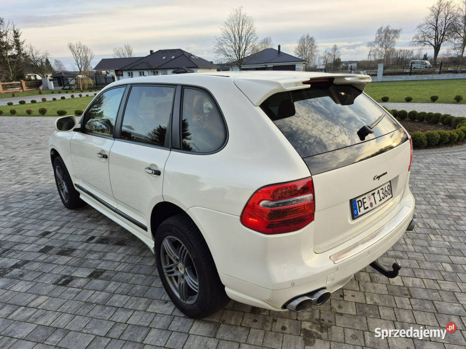 Porsche Cayenne xenon navi starszego Niemca z Drelów