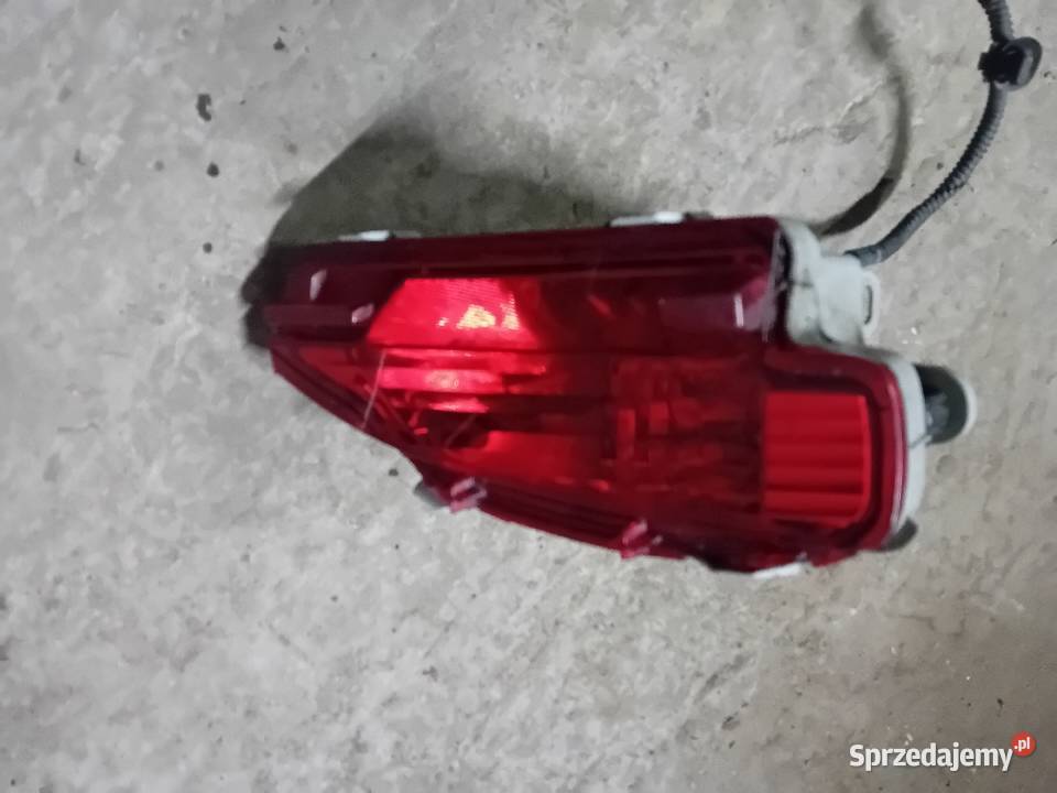 Lampa lewa tył przeciwmgłowa toyota yaris III Lampy przeciwmgielne Wola Jachowa sprzedam