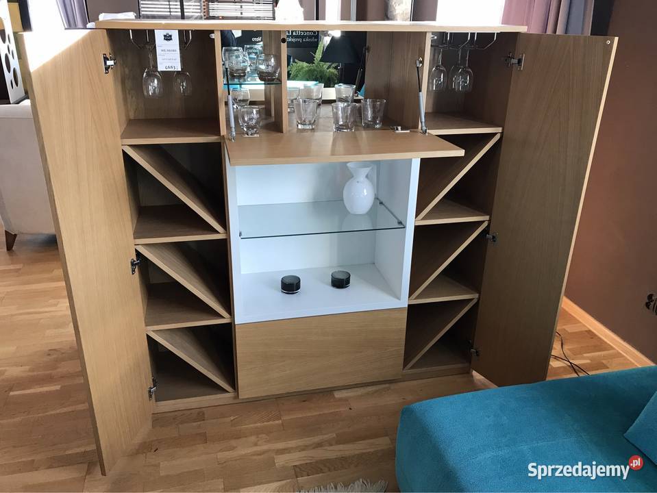 Witryna meblowa kolor dębowy małopolskie Tarnów
