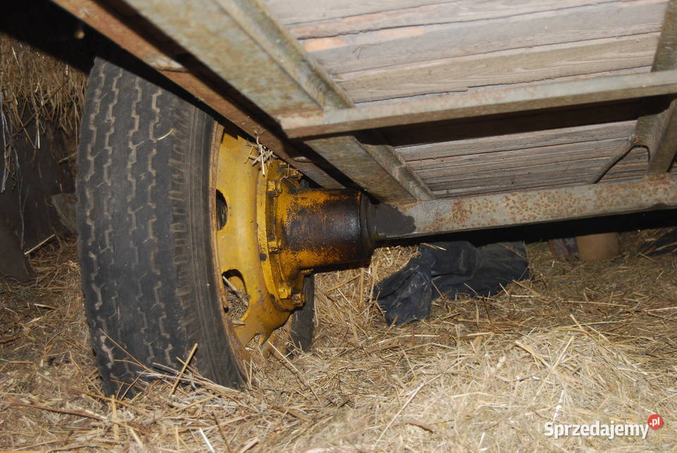Dwukółka Przyczepka do ciągnika nieuszkodzony mazowieckie Szydłowiec sprzedam