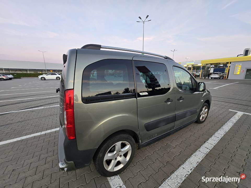 Berlingoniski przebiegnajbogatsza wersja Citroën Lublin