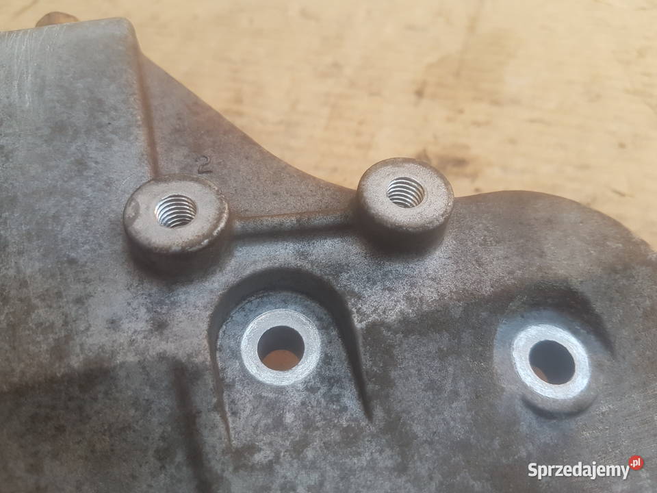 Subaru G3X Justy Suzuki Ignis MH podstawa łapa osobowe