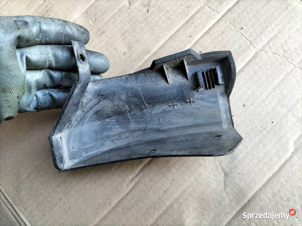 ZAŚLEPKA PROGU TYŁ VW PASSAT b5 fl Kamień-Kolonia