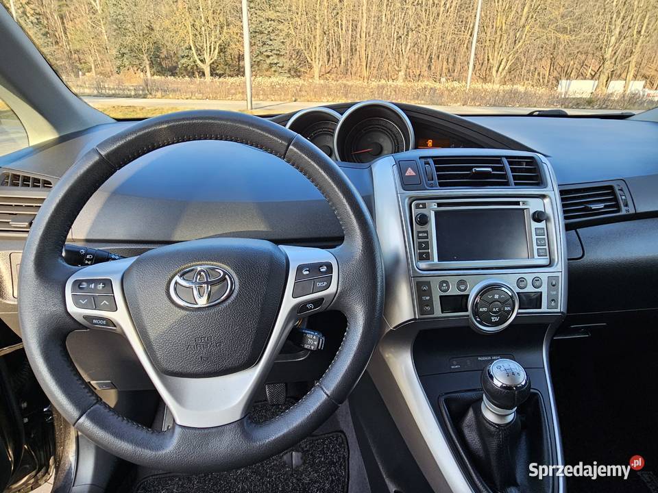 Toyota Verso 18 benzyna