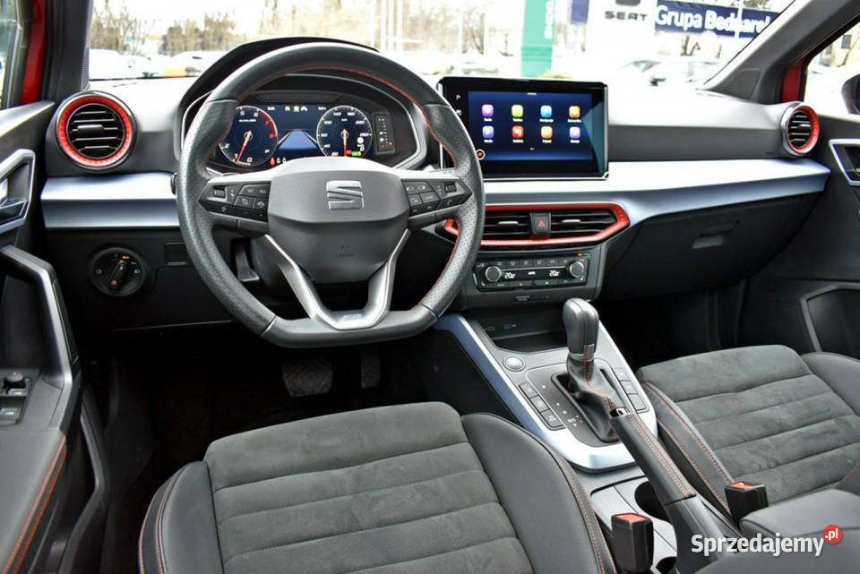 Seat Arona Bezwypadkowy Salon Polska Serwis ASO centralny zamek Łódź