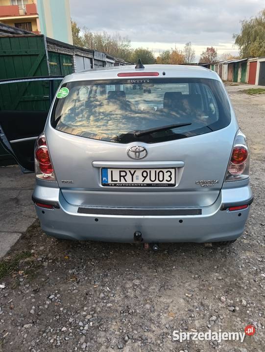 Toyota Corolla Verso Rok produkcji 2005 Dęblin