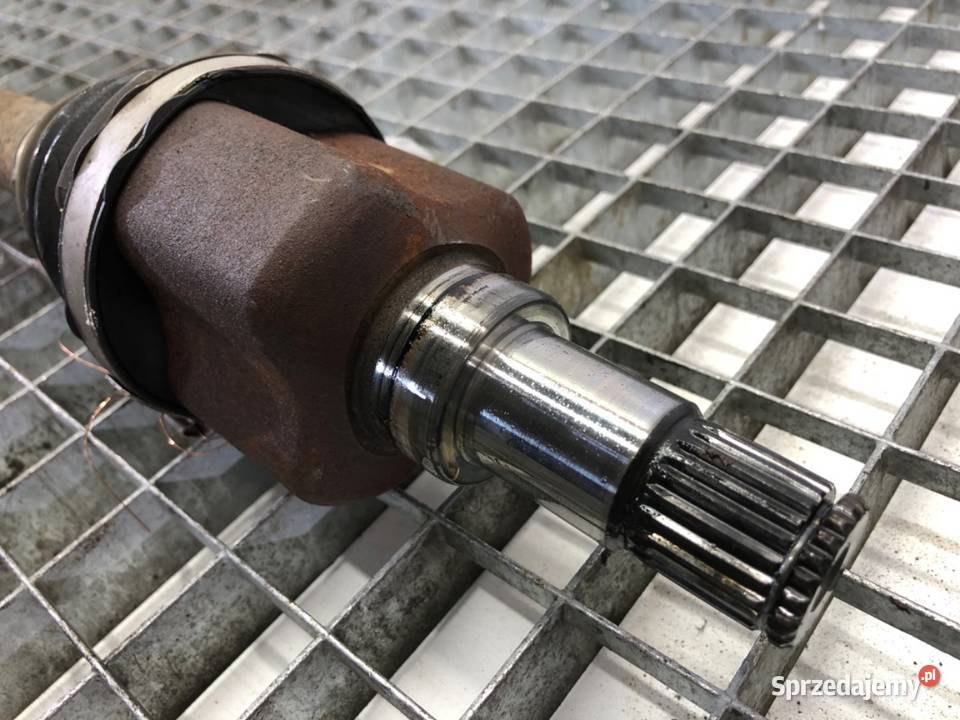 PÓŁOŚ LEWY PRZÓD FORD FOCUS III 16 105 PRZEGUB osobowe