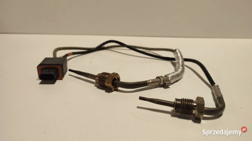 KAROQ TIGUAN CZUJNIK TEMPERATURY SPALIN