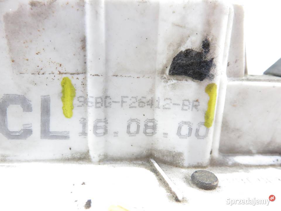 ZAMEK PRAWY TYLNY FORD MONDEO II 96BGF726412BR