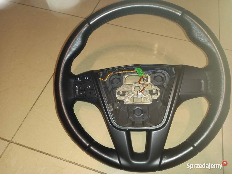 Kierownica skórzana VOLVO V40 2012 Super Stan Kierownice Mniów