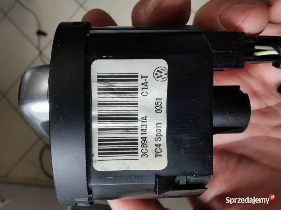 Volkswagen Golf Passat włącznik przełącznik Złocieniec